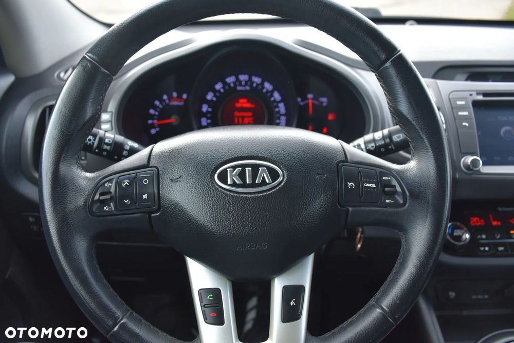 Kia Sportage - 16