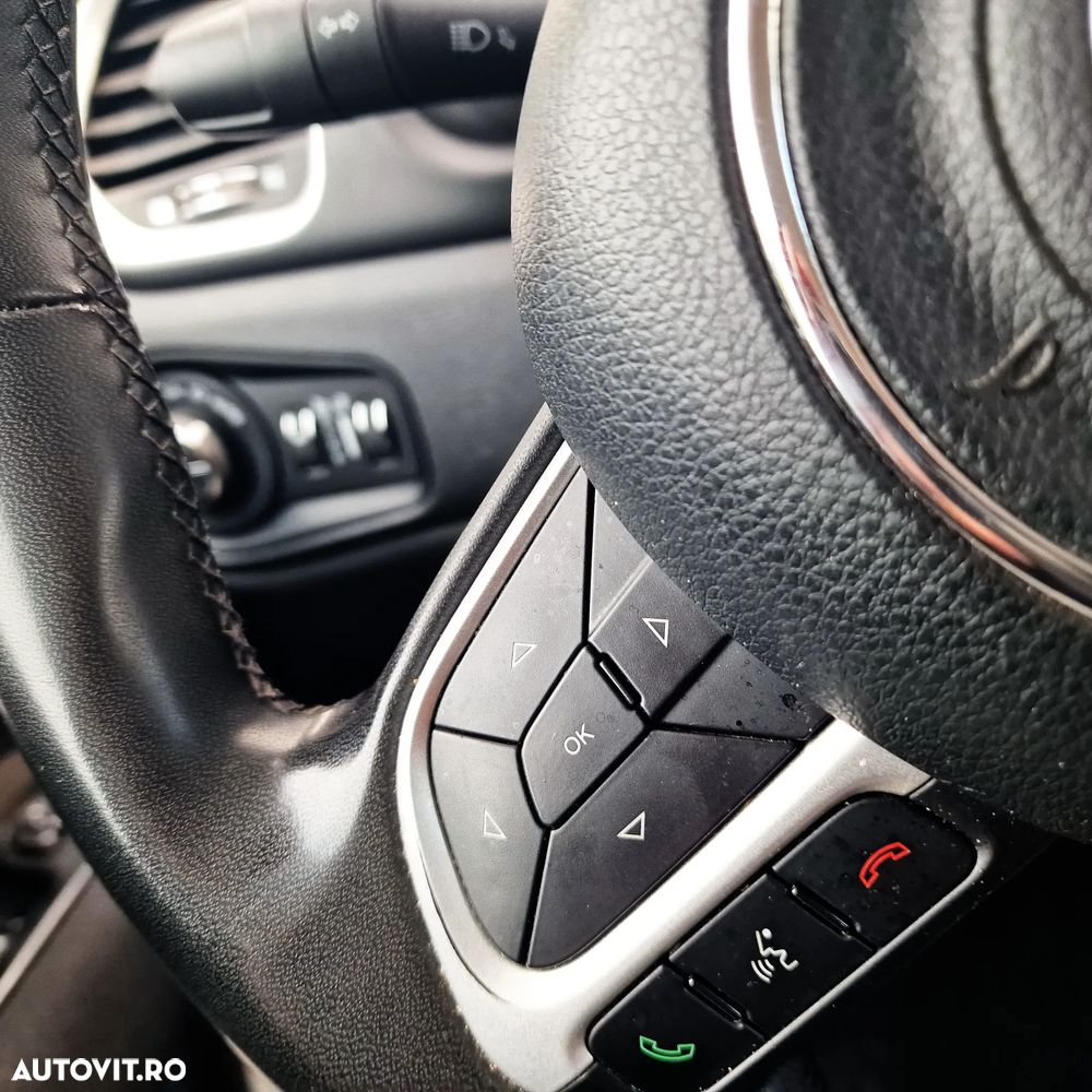 Jeep Renegade - 20