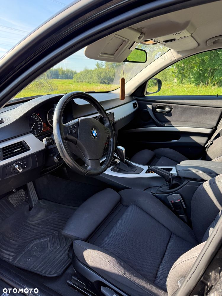 BMW Seria 3 - 17
