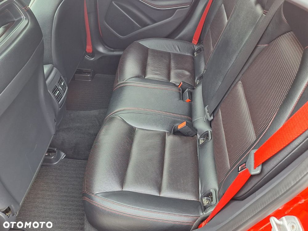 Mercedes-Benz Klasa A 250 (BlueEFFICIENCY) 7G-DCT AMG Sport - 14