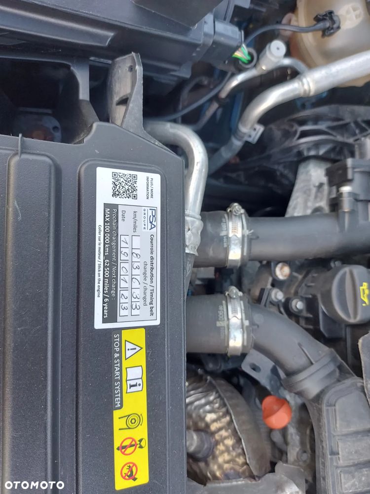 Opel Grandland X 1.2 Start/Stop Elegance - 30