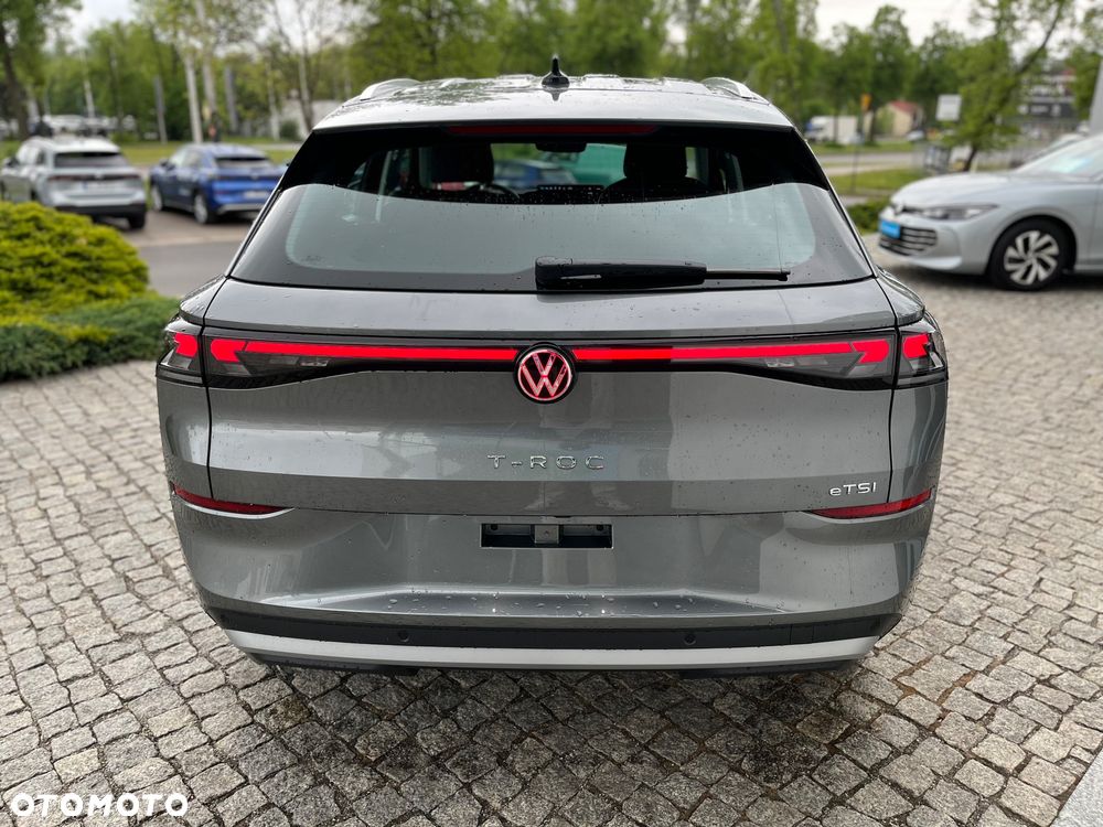 Volkswagen T-Roc 1.5 eTSI OPF DSG Style - 8
