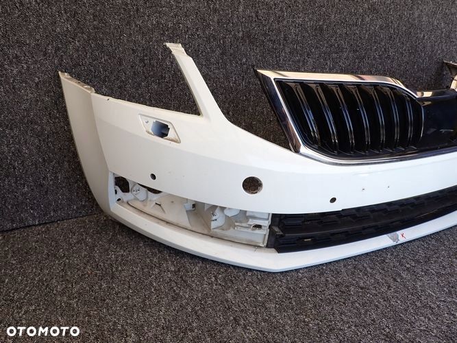 SKODA OCTAVIA III LIFT 17- zderzak przedni przód - 5