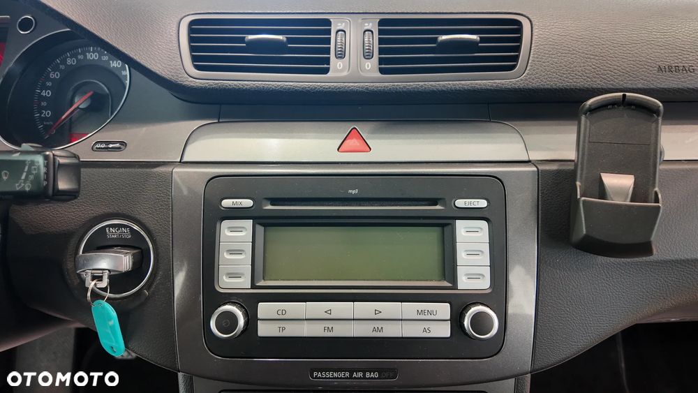 Volkswagen Passat 1.4 TSI Comfortline - 28