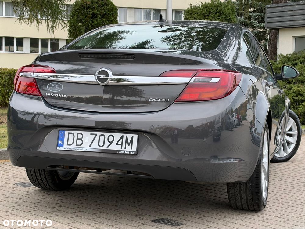 Opel Insignia 1.6 T Cosmo S&S - 30