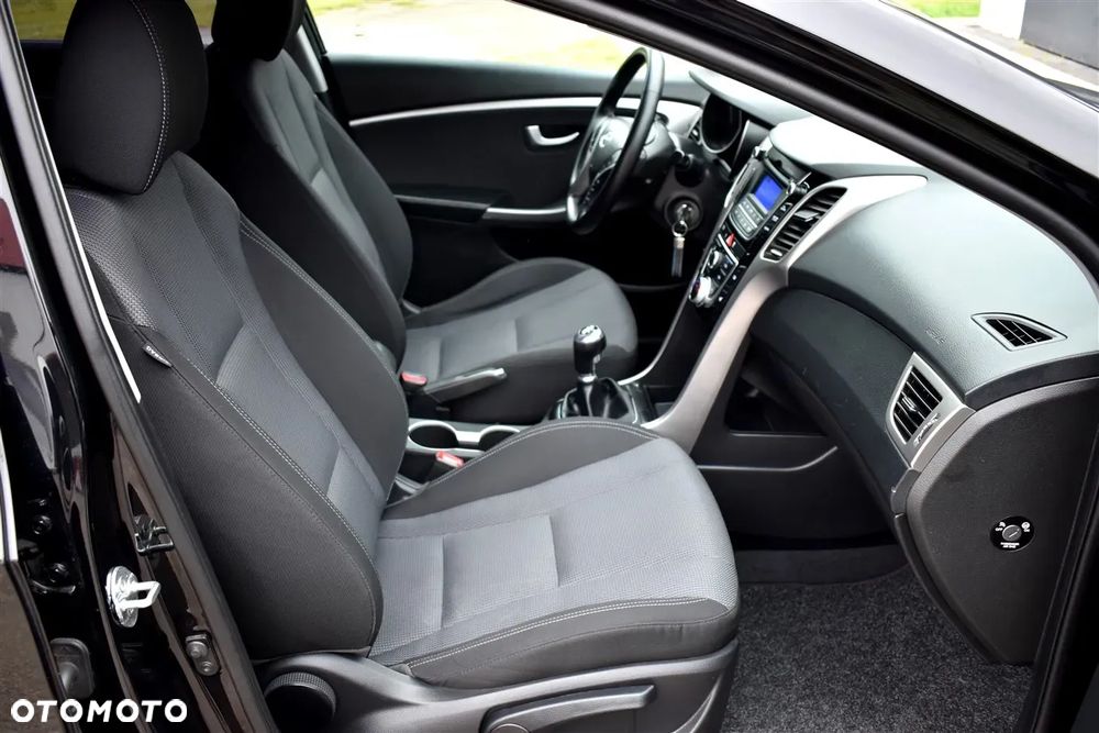 Hyundai i30 1.4 Trend - 29