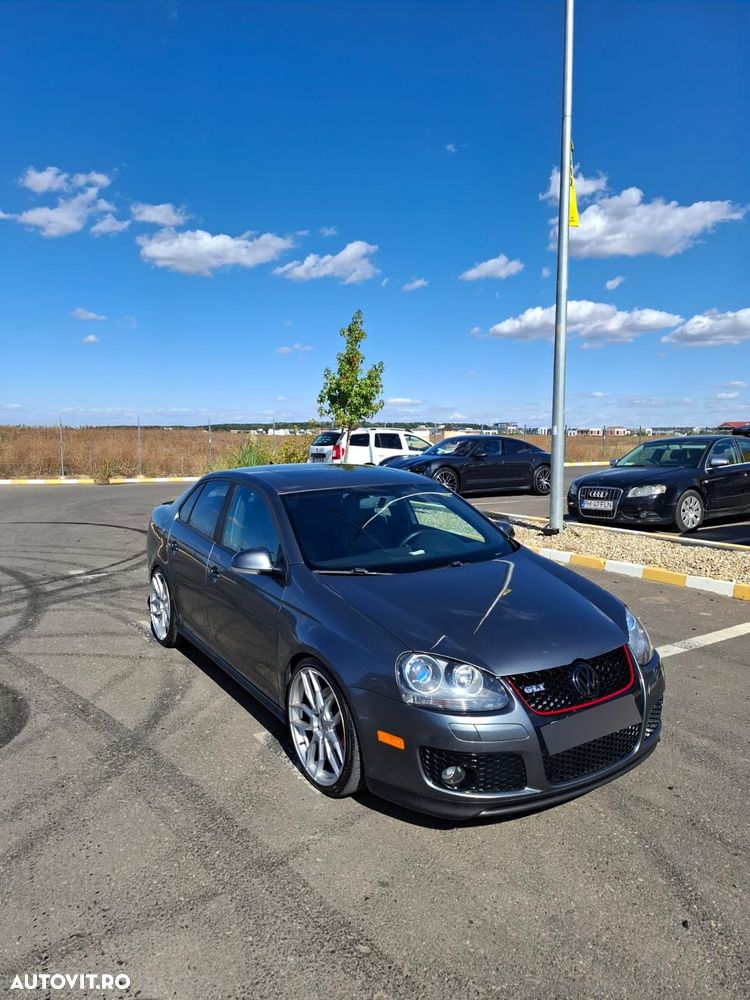 Volkswagen Jetta 2.0 Turbo FSI Sportline - 11