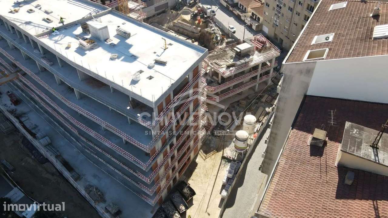 T0 Novo c/ Lugar de Garagem em Vila Nova de Gaia - Grande imagem: 3/14