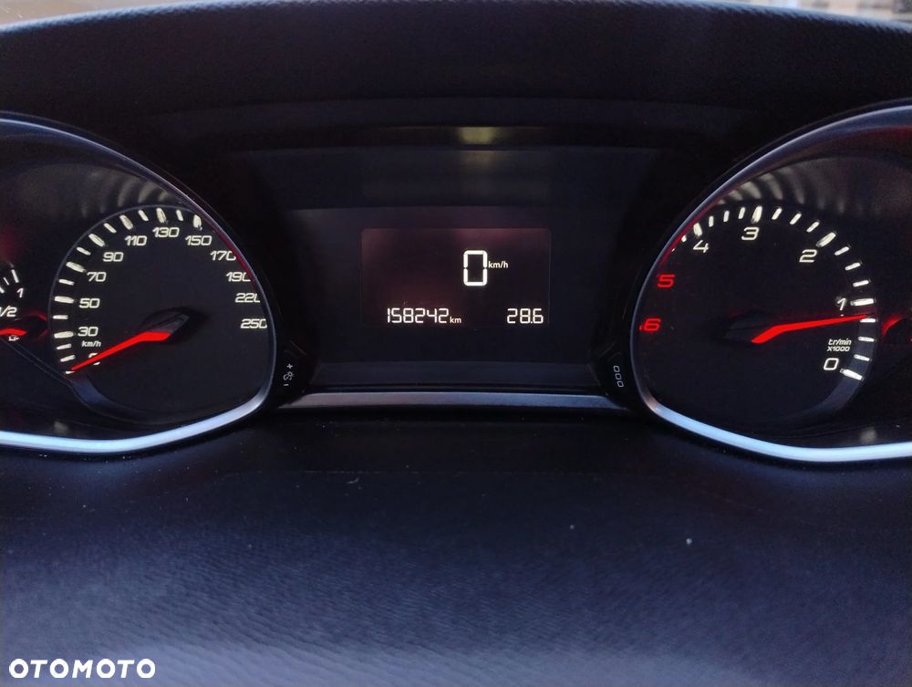 Peugeot 308 BlueHDi 120 Stop & Start Allure - 13
