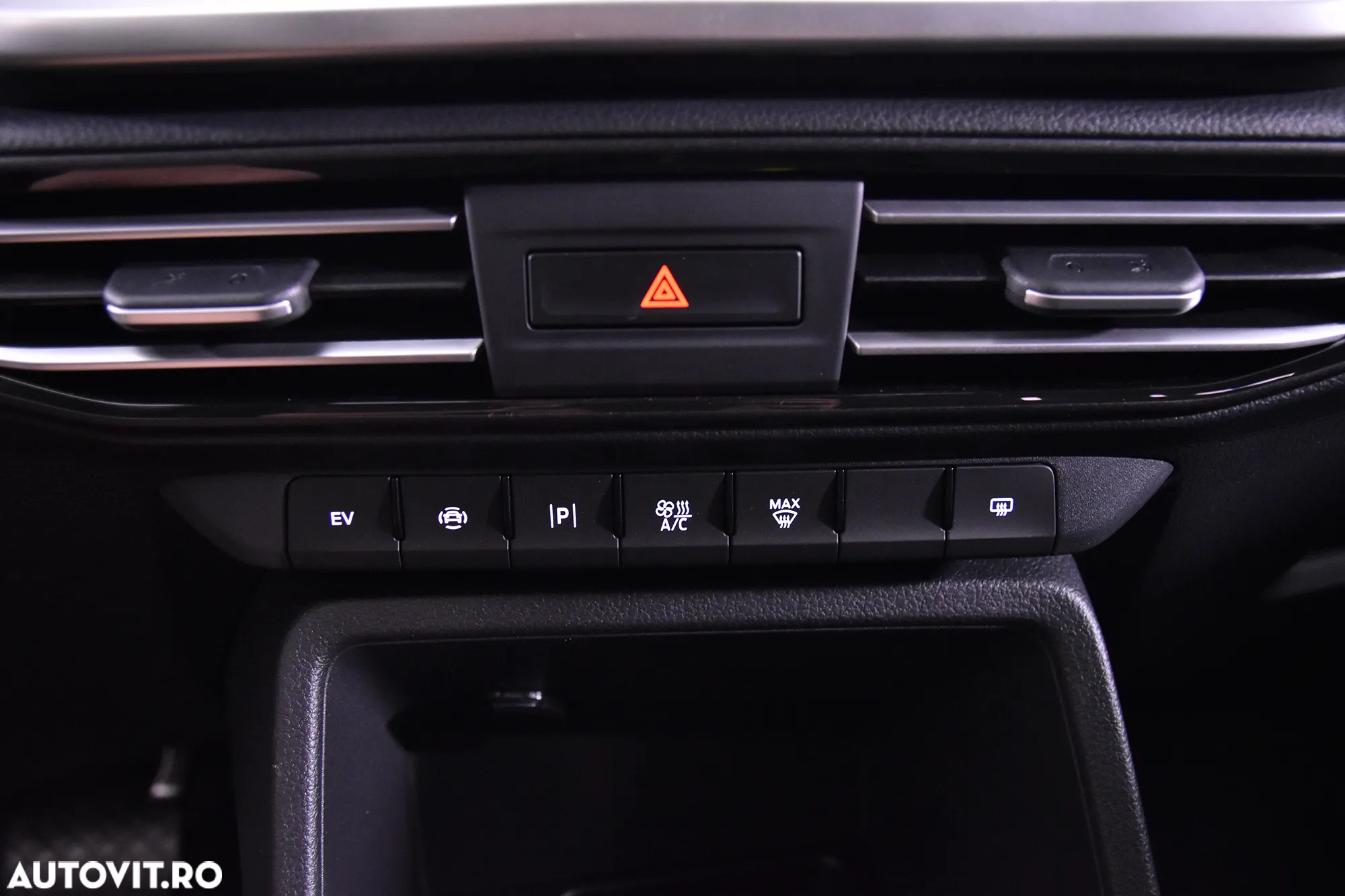 Ford Transit Connect - 15
