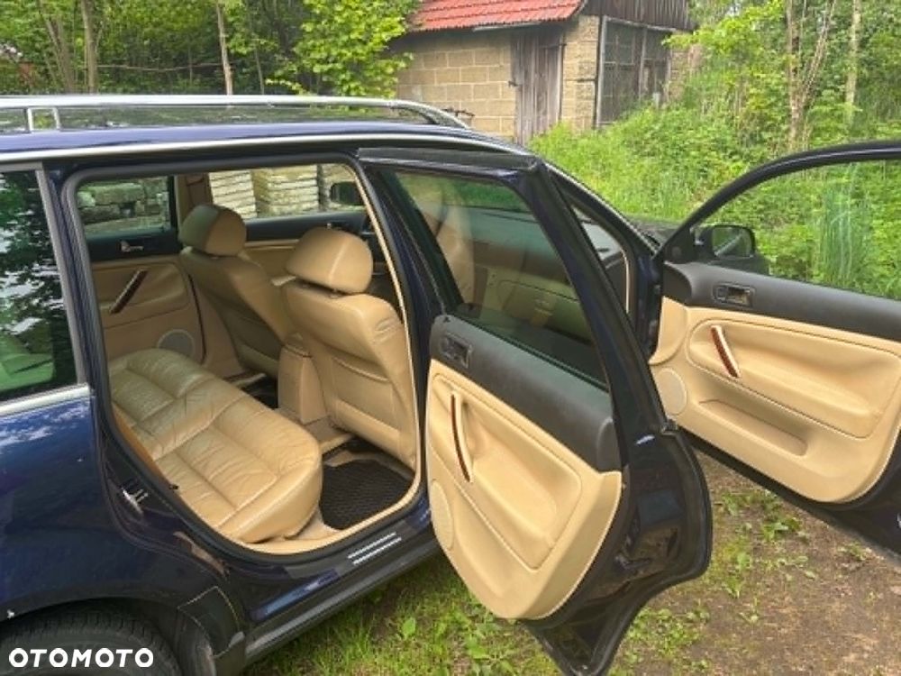 Volkswagen Passat 1.9 TDI Comfortline - 13