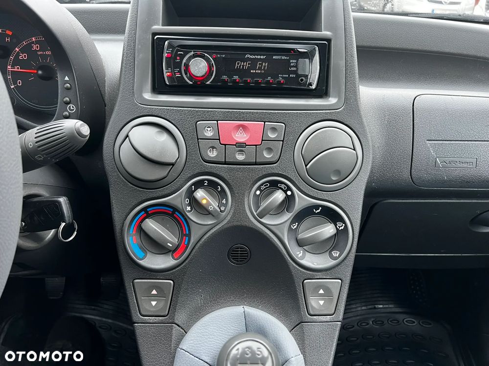 Fiat Panda 1.2 Dynamic - 17