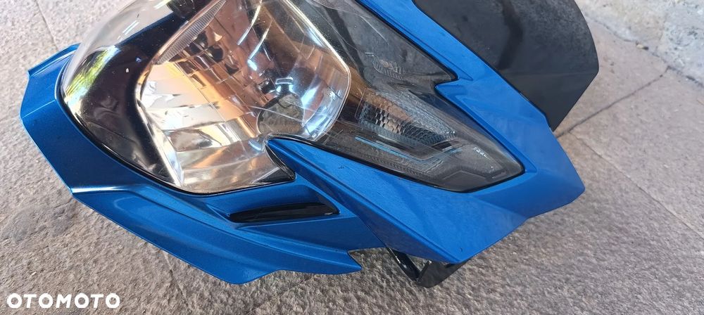 SUZUKI GSR 750 LAMPA PRZÓD REFLEKTOR CZASZA OWIEWKA STELAŻ - 16