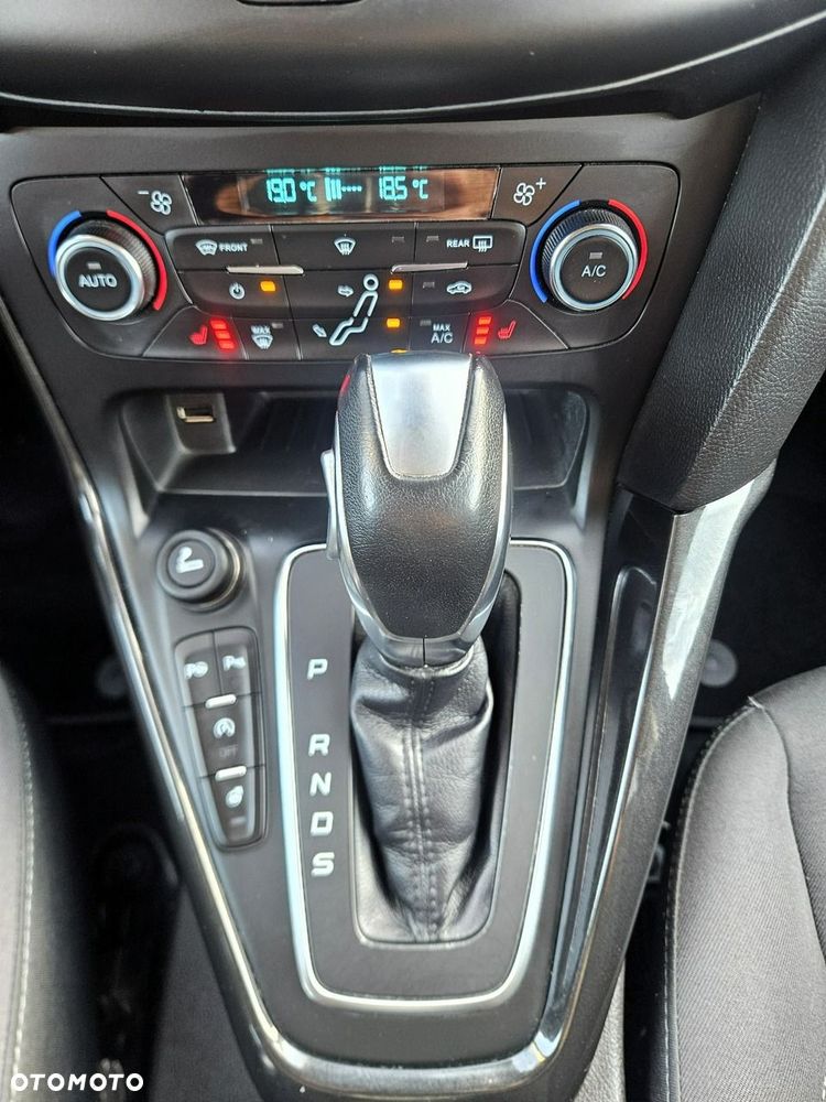 Ford Focus 1.5 EcoBlue Start-Stopp-System TITANIUM X - 28