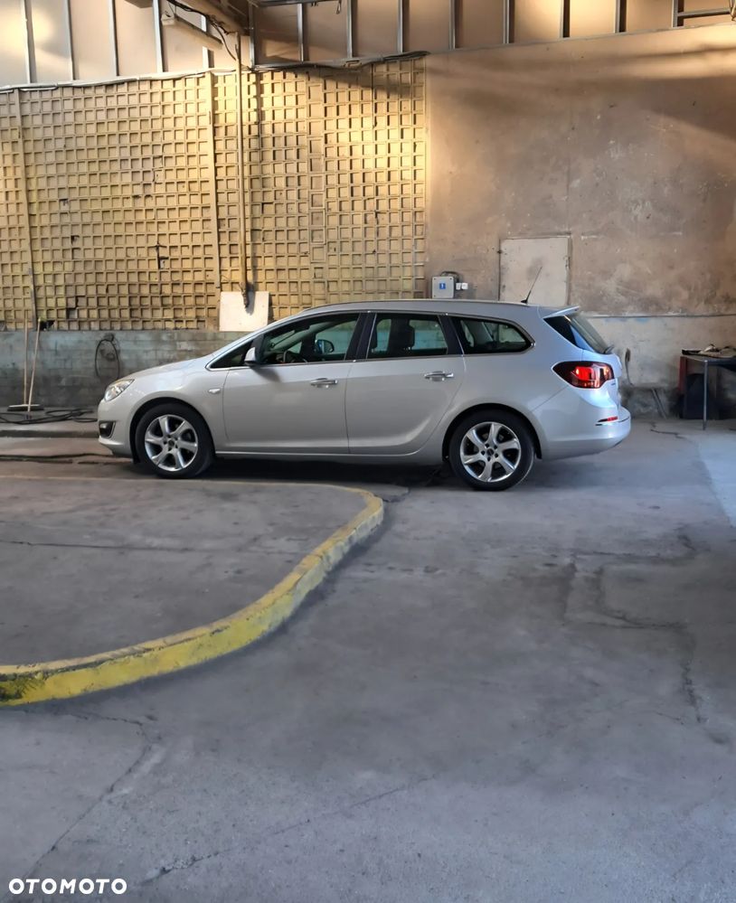 Opel Astra 1.7 CDTI Sport - 1