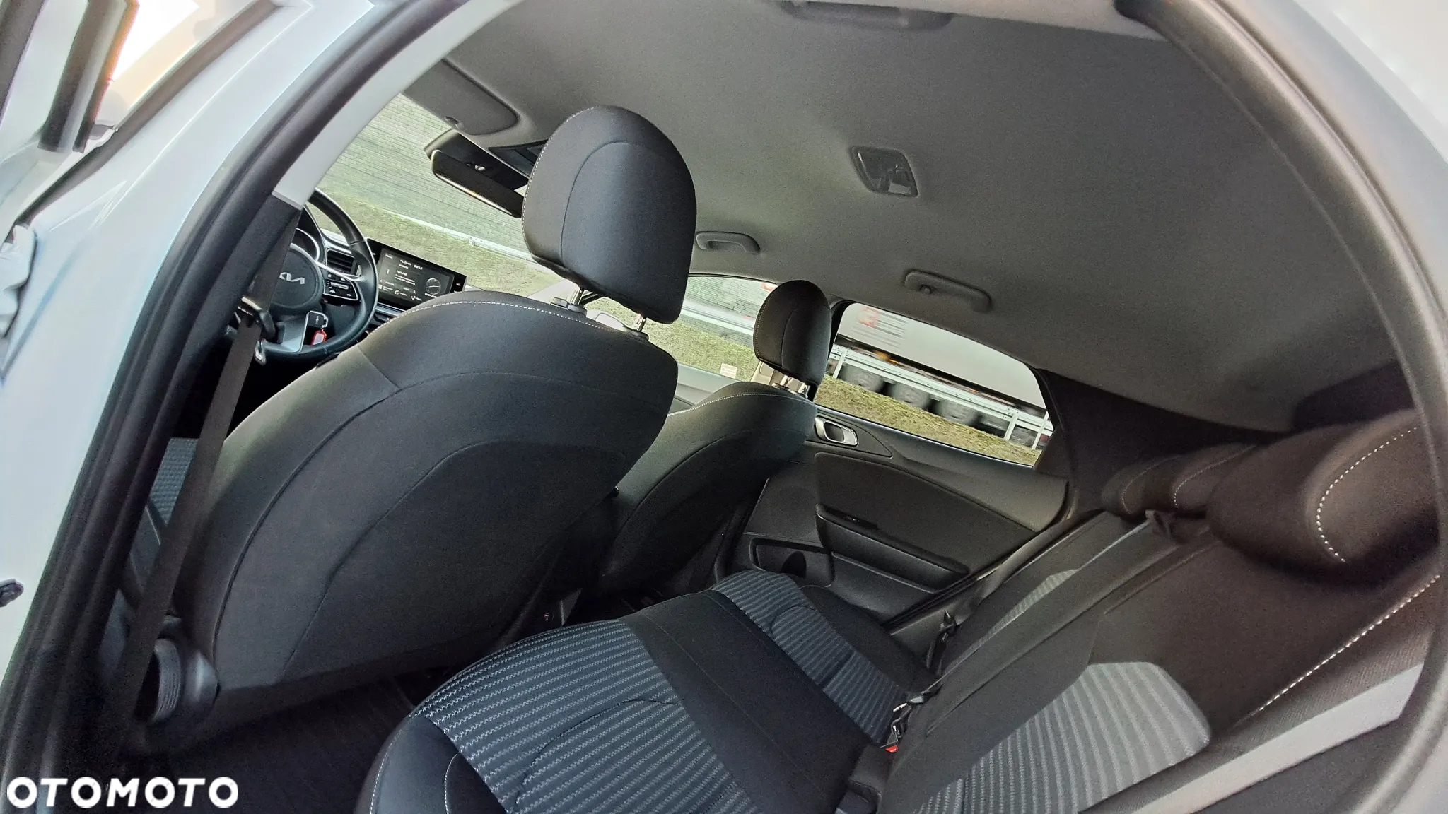 Kia XCeed 1.5 T-GDI M DCT - 37