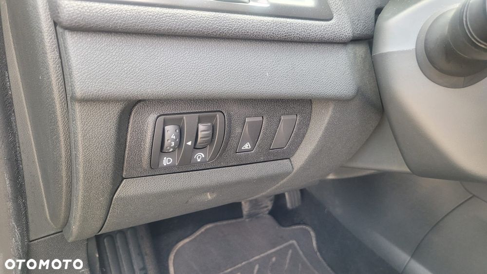 Renault Megane dCi 110 FAP EDC Dynamique - 27
