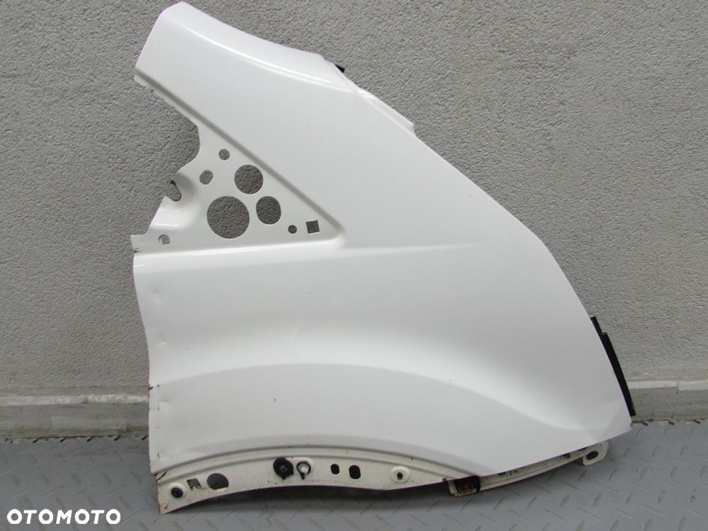 FORD TRANSIT VIII MK8 14-19 BLOTNIK PRZOD PRAWY FROZEN WHITE - 1
