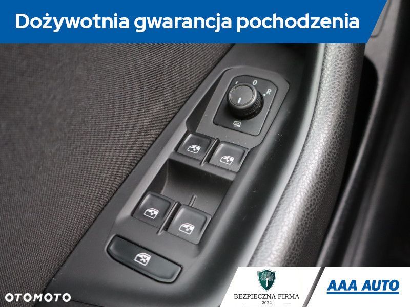 Volkswagen Passat - 20