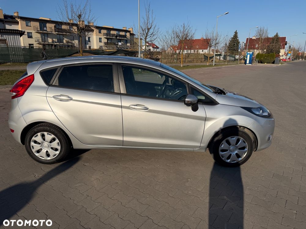 Ford Fiesta 1.25 Trend EU5 - 4