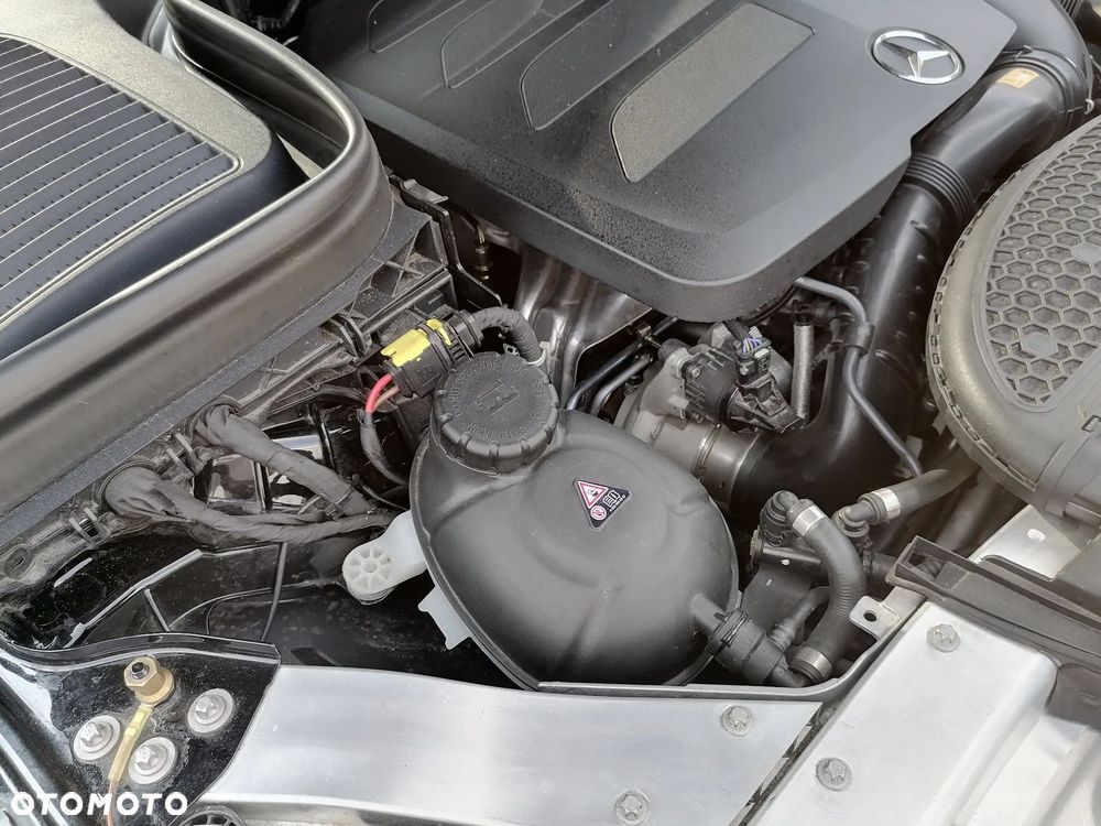 Mercedes-Benz GLC 300 4-Matic - 22