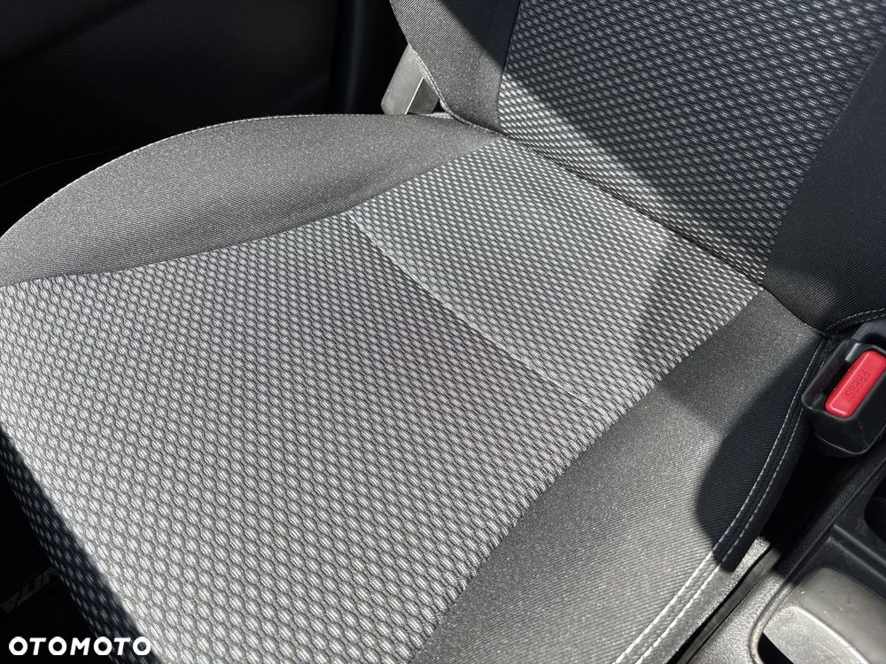 Suzuki Vitara 1.4 Boosterjet mHEV Premium 2WD - 15