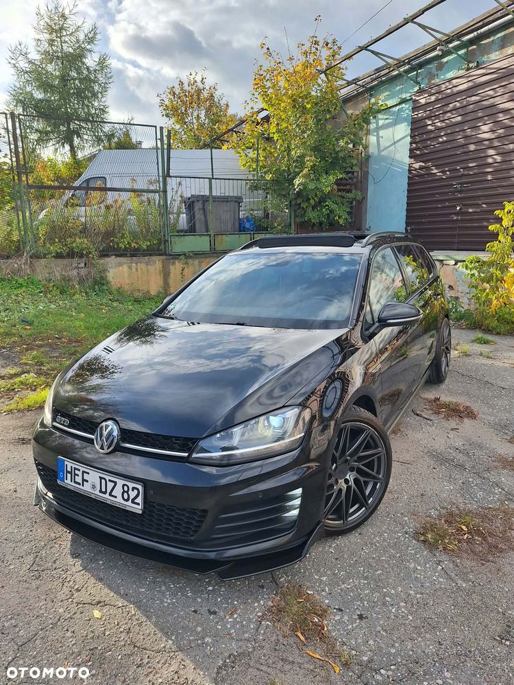 Volkswagen Golf 2.0 TDI BMT GTD DSG - 2
