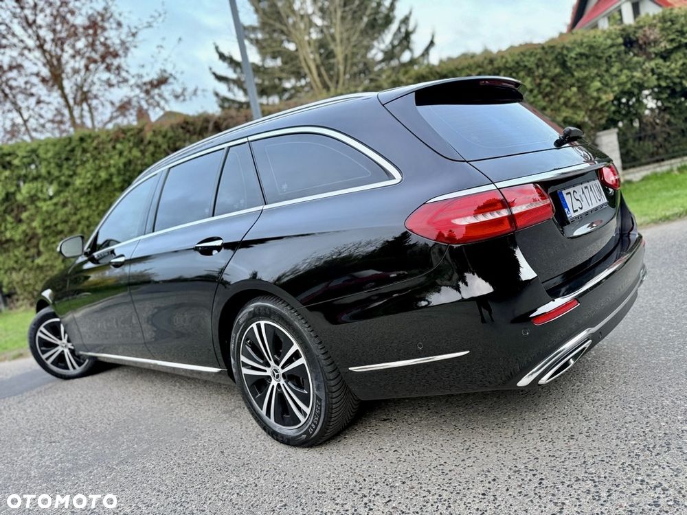 Mercedes-Benz Klasa E 220 d 4-Matic Avantgarde - 5