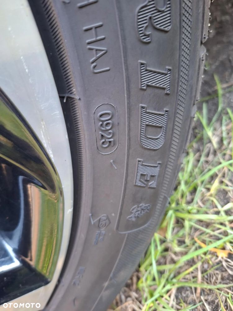 Toyota C-HR 1.8 Hybrid Premium - 19