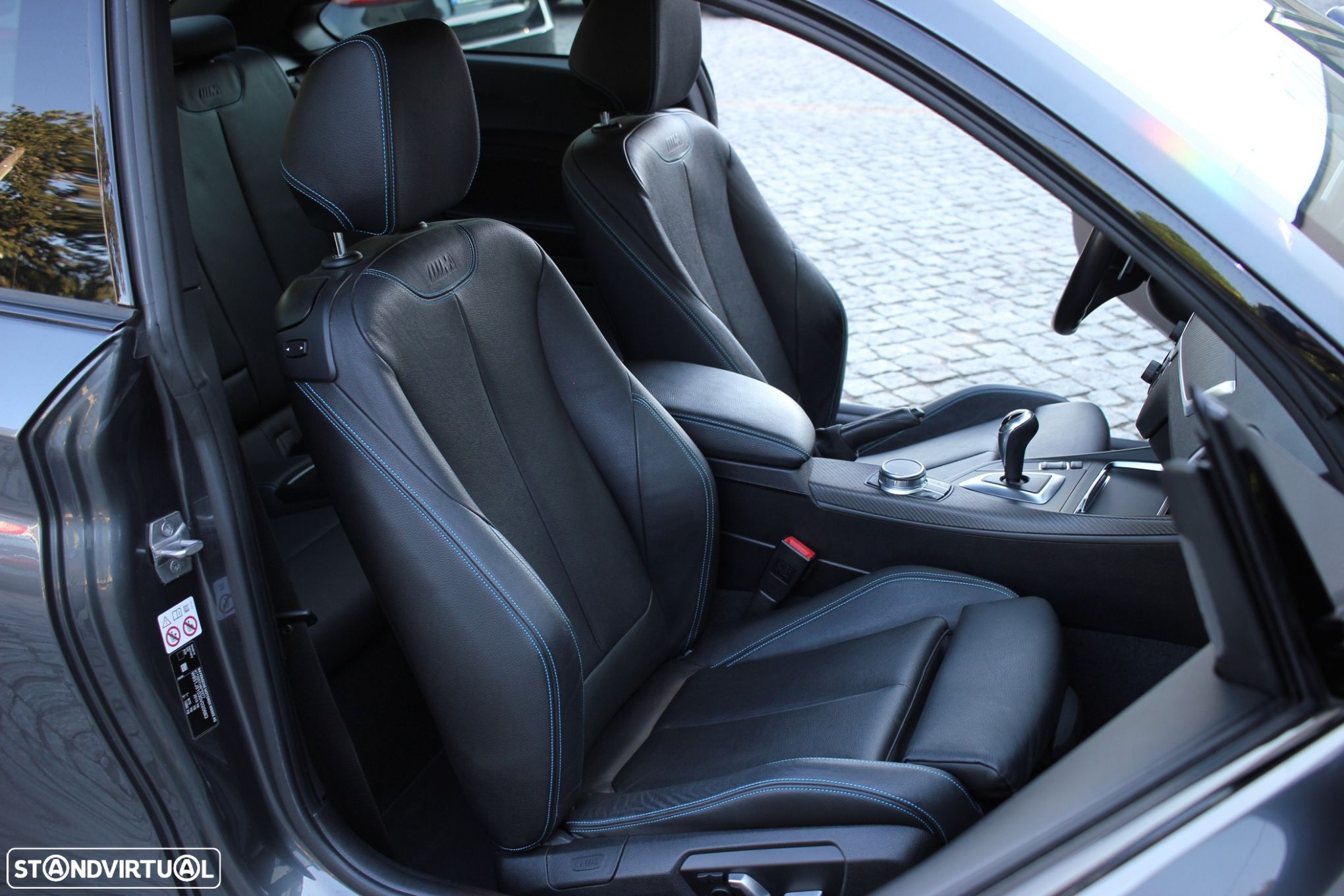 BMW M2 Auto - 26