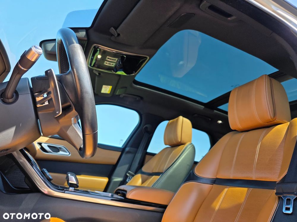 Land Rover Range Rover Velar 3.0 D300 mHEV R-Dynamic SE - 33