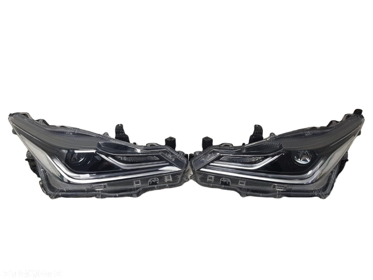 LAMPA prawa lewa TOYOTA COROLLA XII E21 SEDAN 18-23 LAMPY PRAWA LEWA REFLEKTOR  KOMPLET EUROPA - 1
