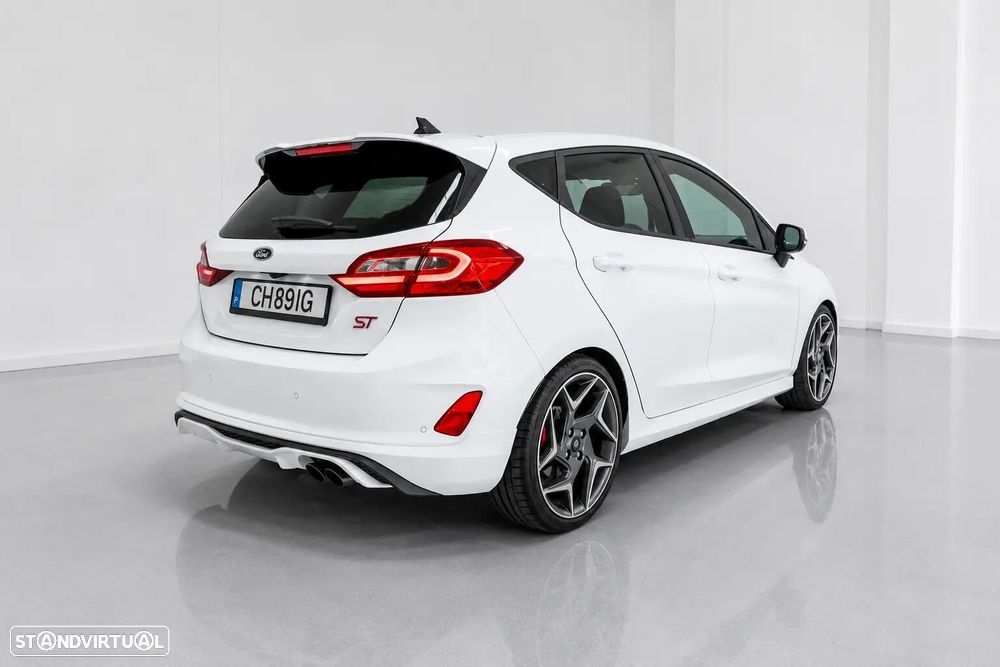 Ford Fiesta 1.5 EcoBoost ST - 5