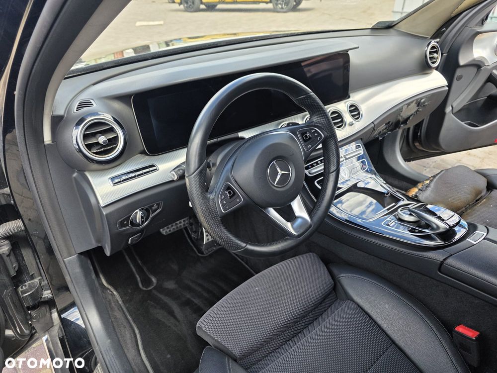Mercedes-Benz Klasa E 220 d 4Matic All-Terrain 9G-TRONIC Avantgarde - 8