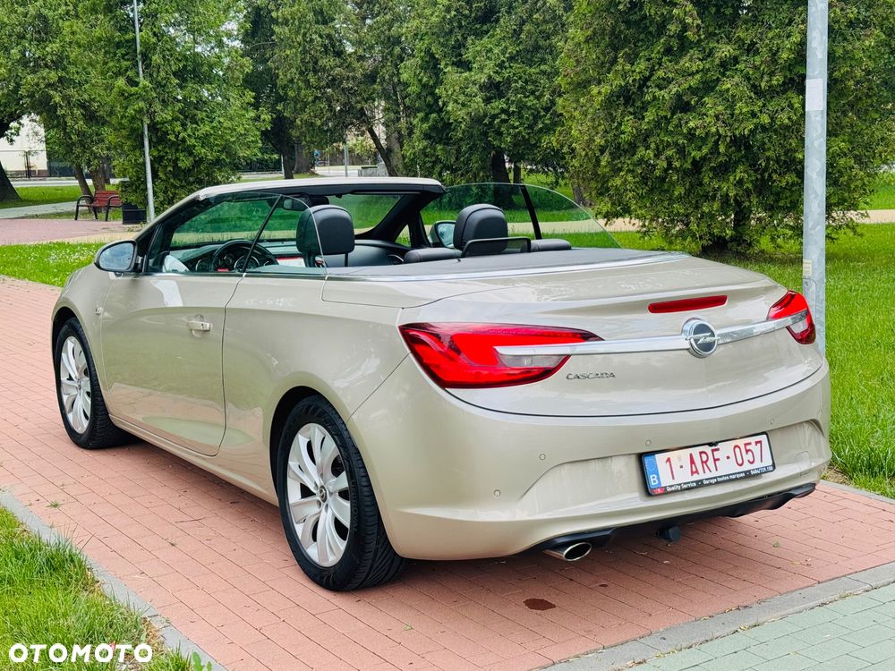 Opel Cascada 1.4 T Cosmo S&S - 19