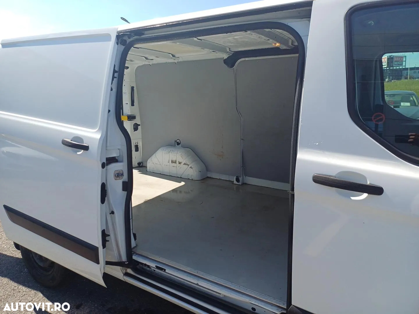 Ford Transit Custom - 9