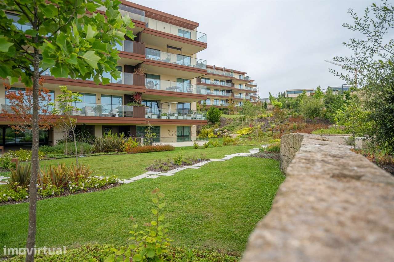 Apartamento T3 de Luxo na Quinta Marques Gomes | Golden Hour Real Esta - Grande imagem: 2/50