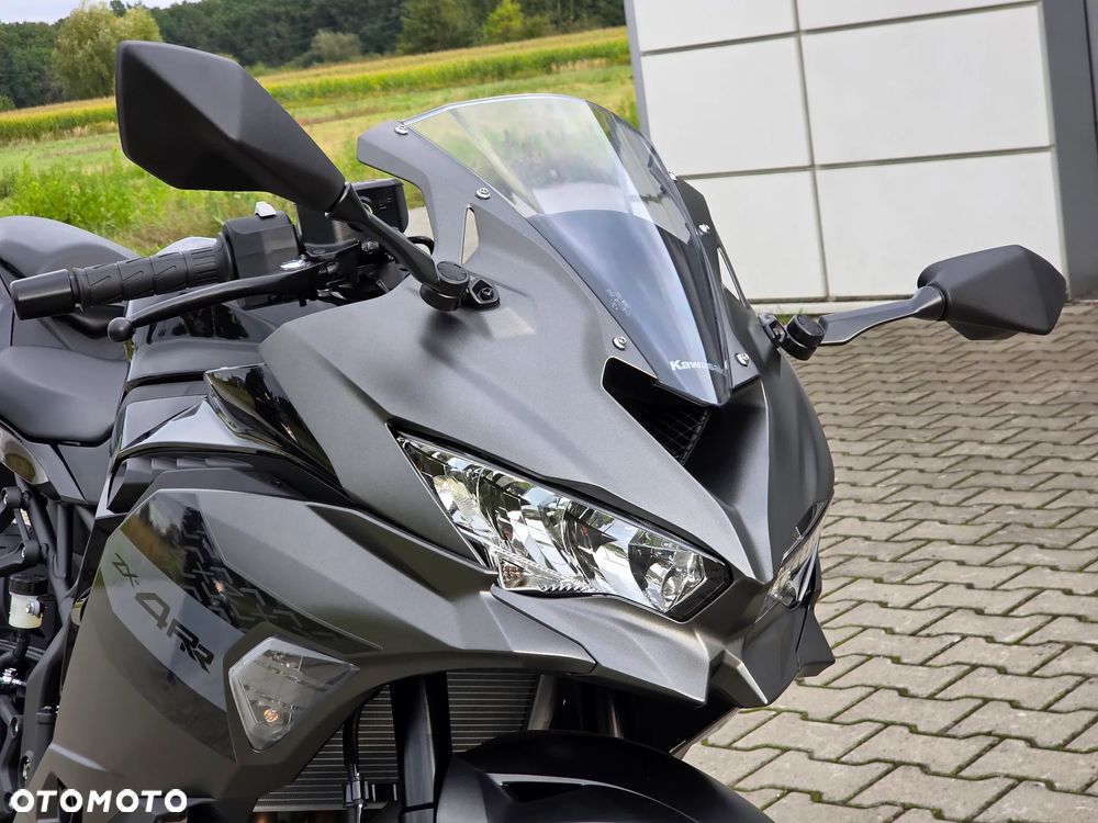 Kawasaki Ninja - 7