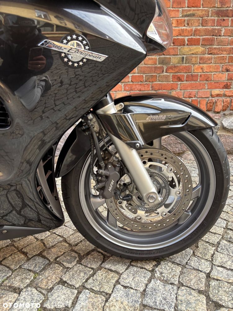 Honda ST - 11