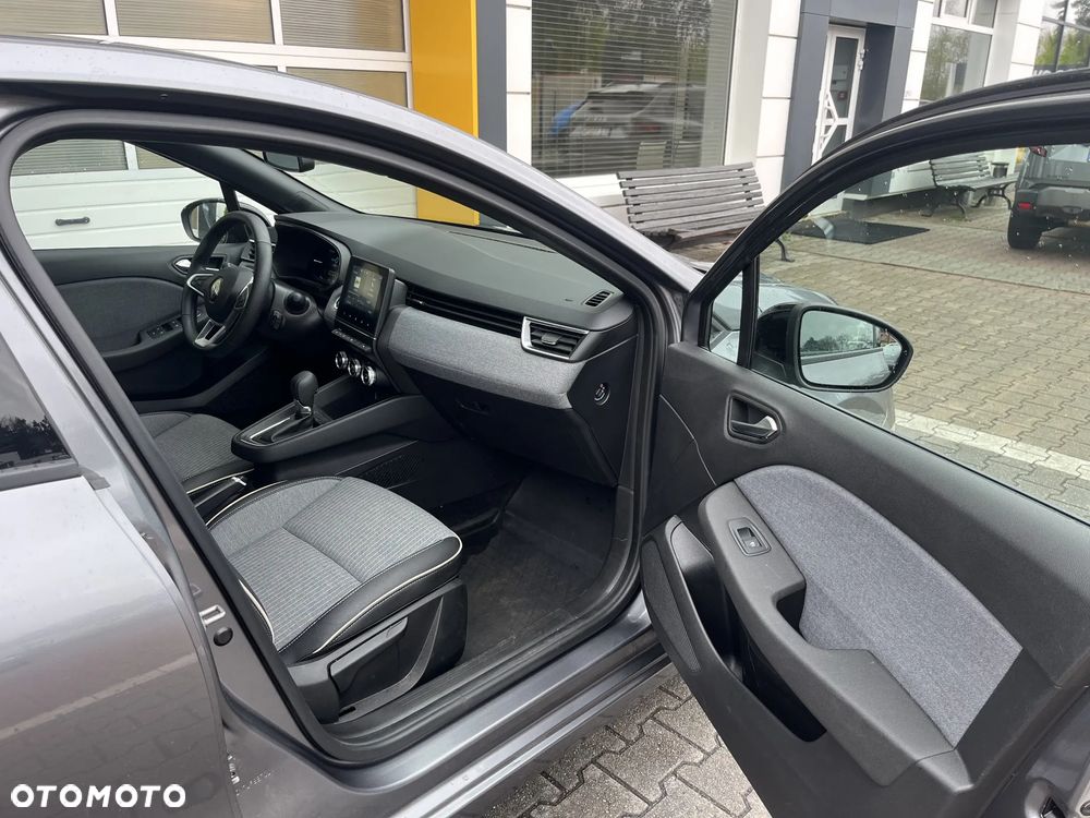 Renault Clio 1.6 E-TECH Full Hybrid 145 Techno - 24