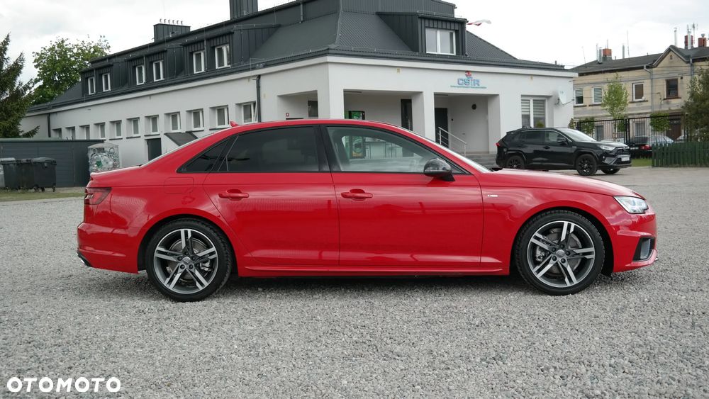 Audi A4 Limousine 35 TFSI mHEV S Line S tronic - 16
