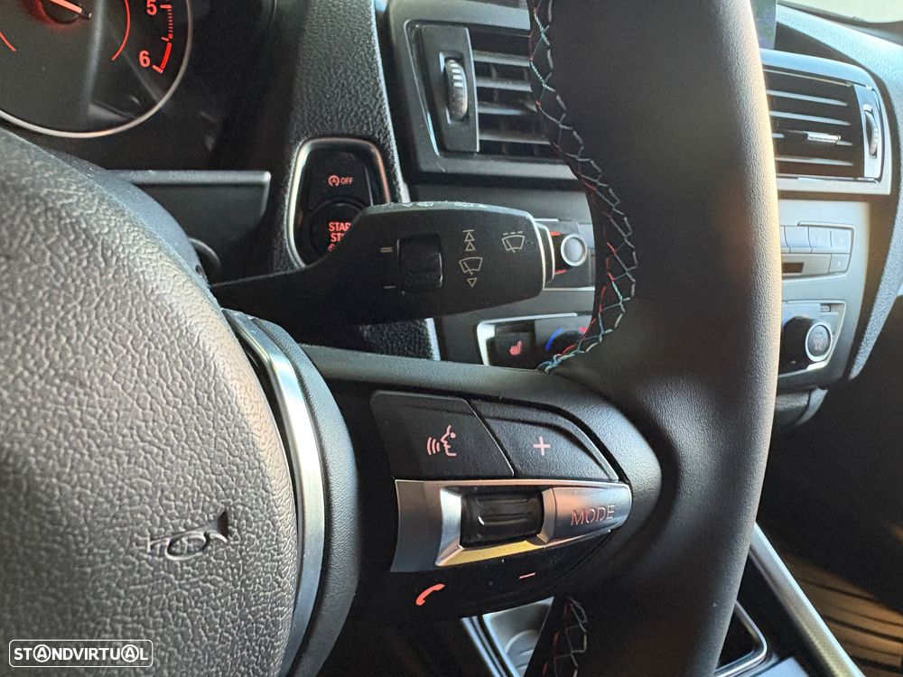 BMW 118 d Pack M - 44