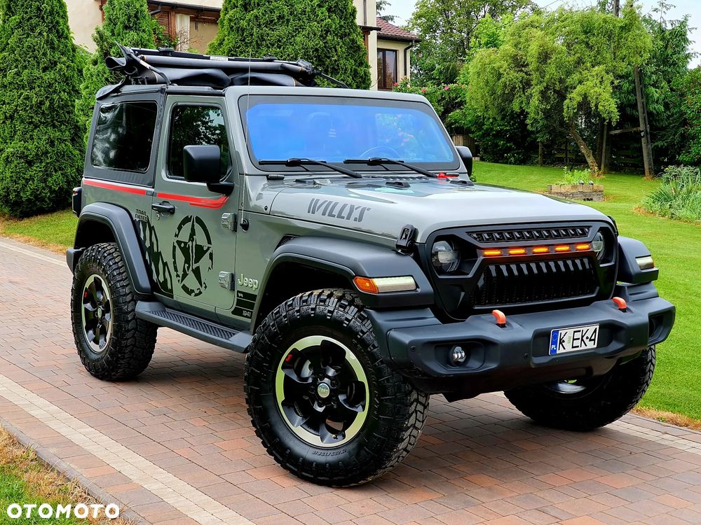 Jeep Wrangler - 4