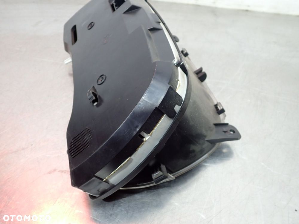 LICZNIK FIAT GRANDE PUNTO - 5