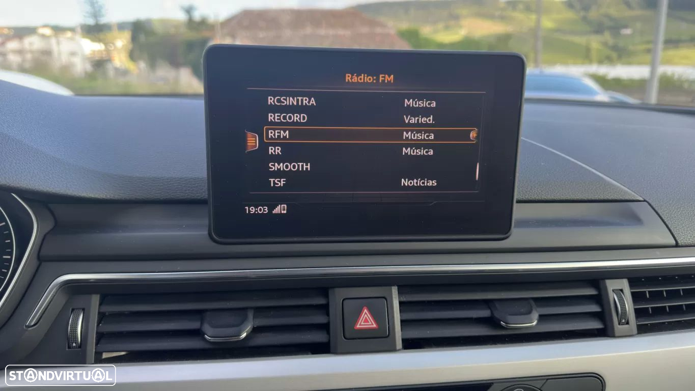 Audi A4 Avant 2.0 TDI Advance S tronic - 17