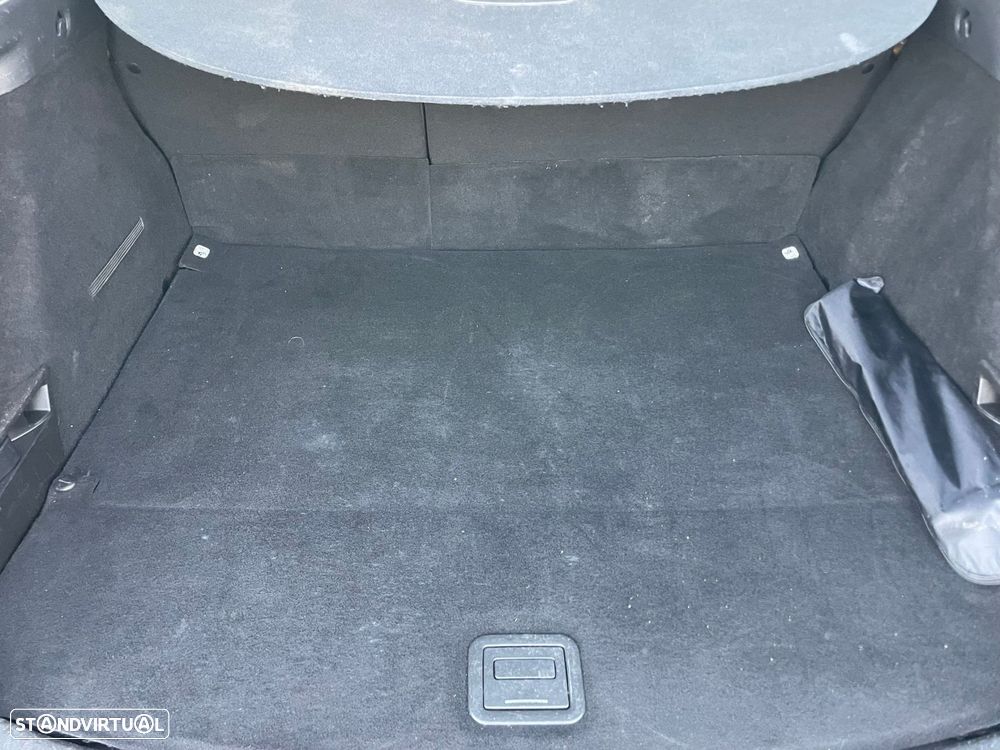 Renault Mégane Sport Tourer 1.5 dCi Dynamique S SS - 20