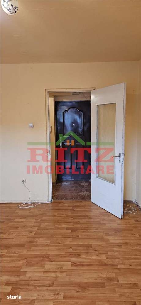 NOU! Ap. 3 cam., et.2, decom., zona Gara! - Imagine principală: 4/10