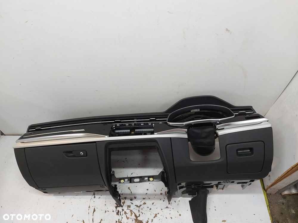 Audi Q7 II LIFT 4M0 TFSI deska konsola kokpit UK ANGLIK RHD - 1