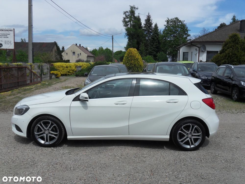 Mercedes-Benz Klasa A 200 CDI (BlueEFFICIENCY) 7G-DCT Urban - 2