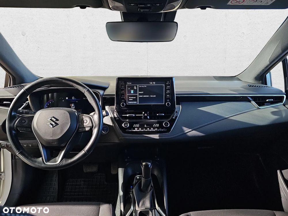 Suzuki Swace 1.8 Hybrid Premium Plus CVT - 17